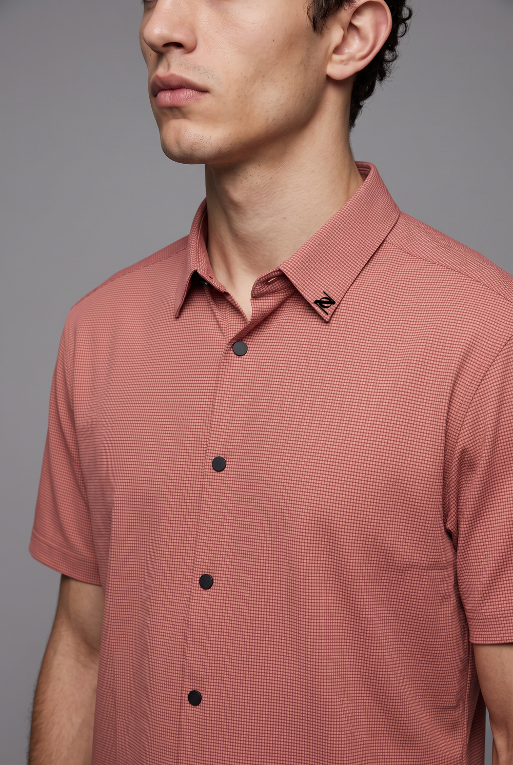The Motion Shirt in Maroon
