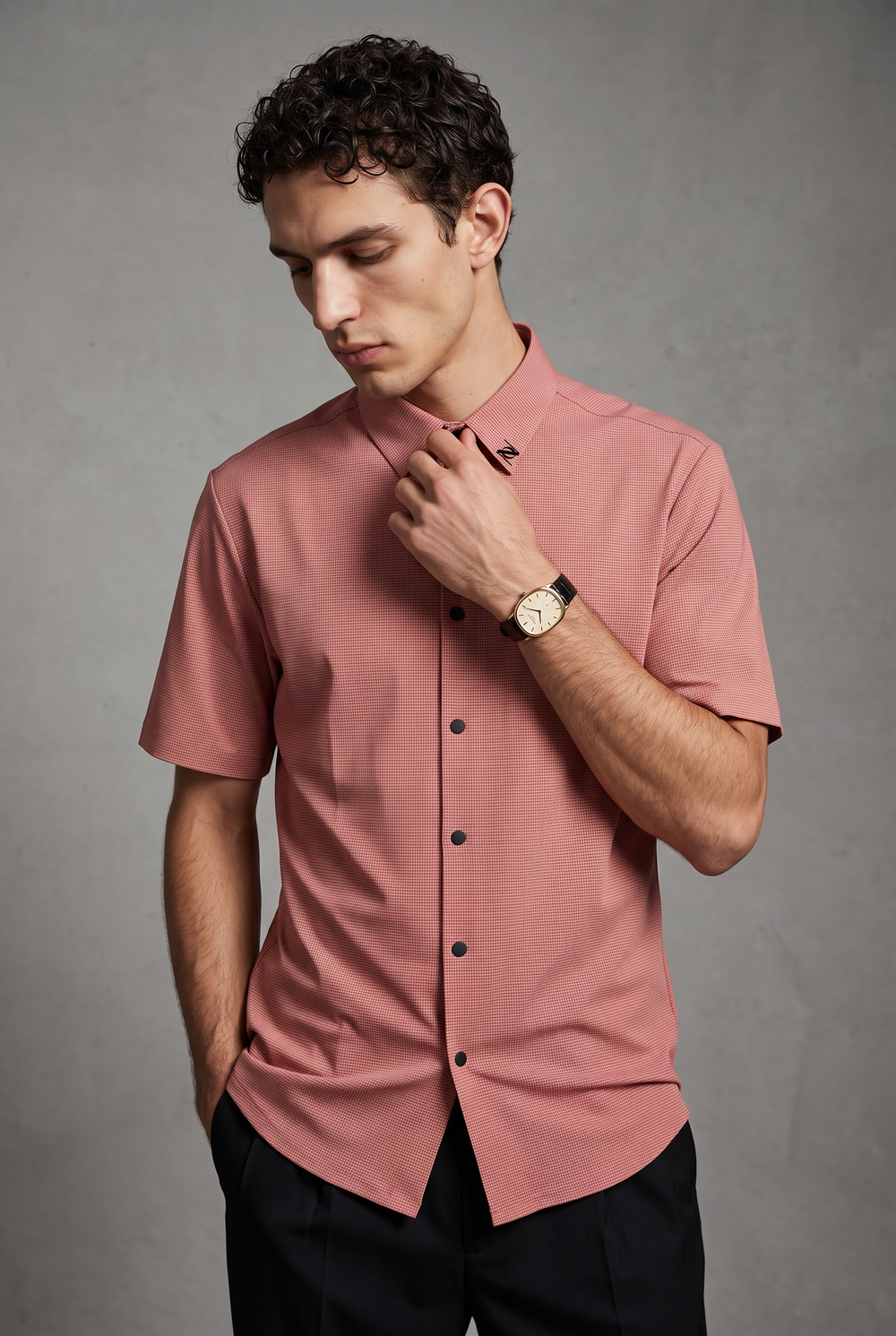 The Motion Shirt in Maroon
