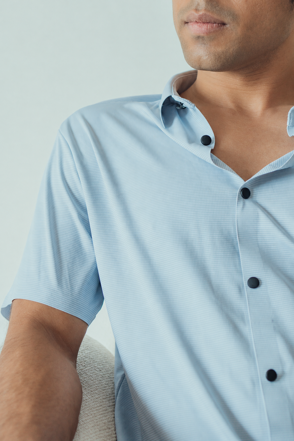 The Motion Shirt in Blue